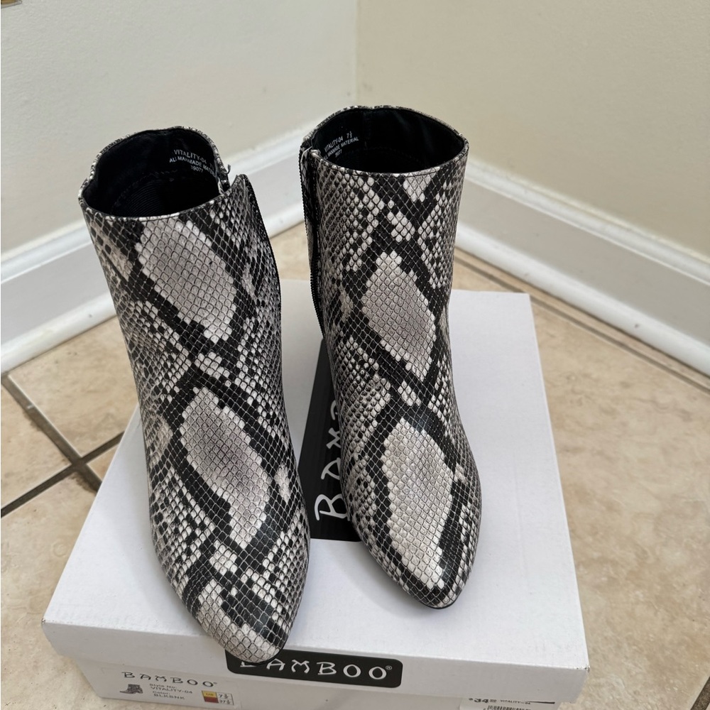 Bamboo Women's Snake Print Ankle Booties